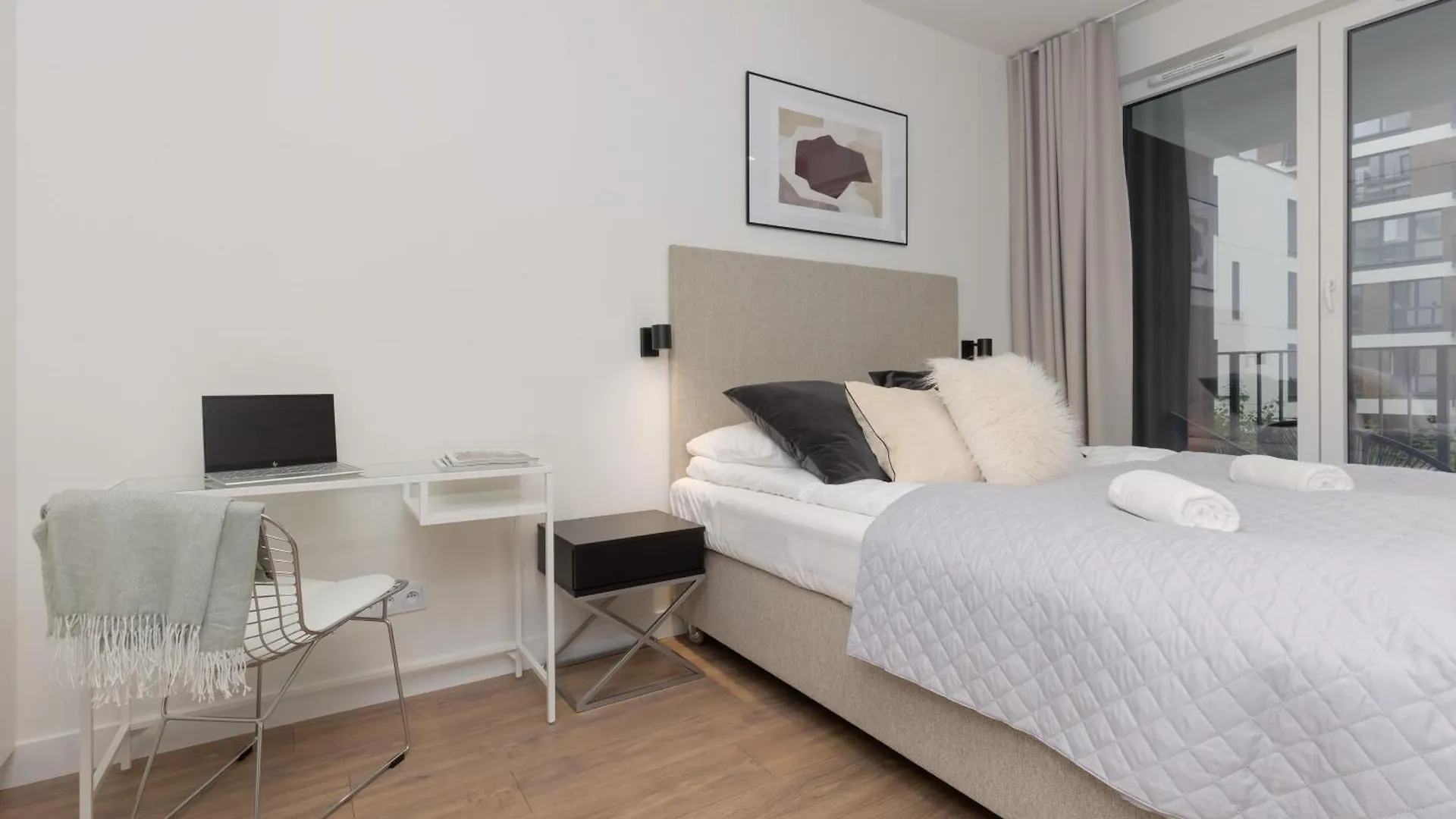 Aparthotel Cozy Apartments Domaniewska With Gym & Sauna In Mokotow By Noclegi Renters Warsaw Poland