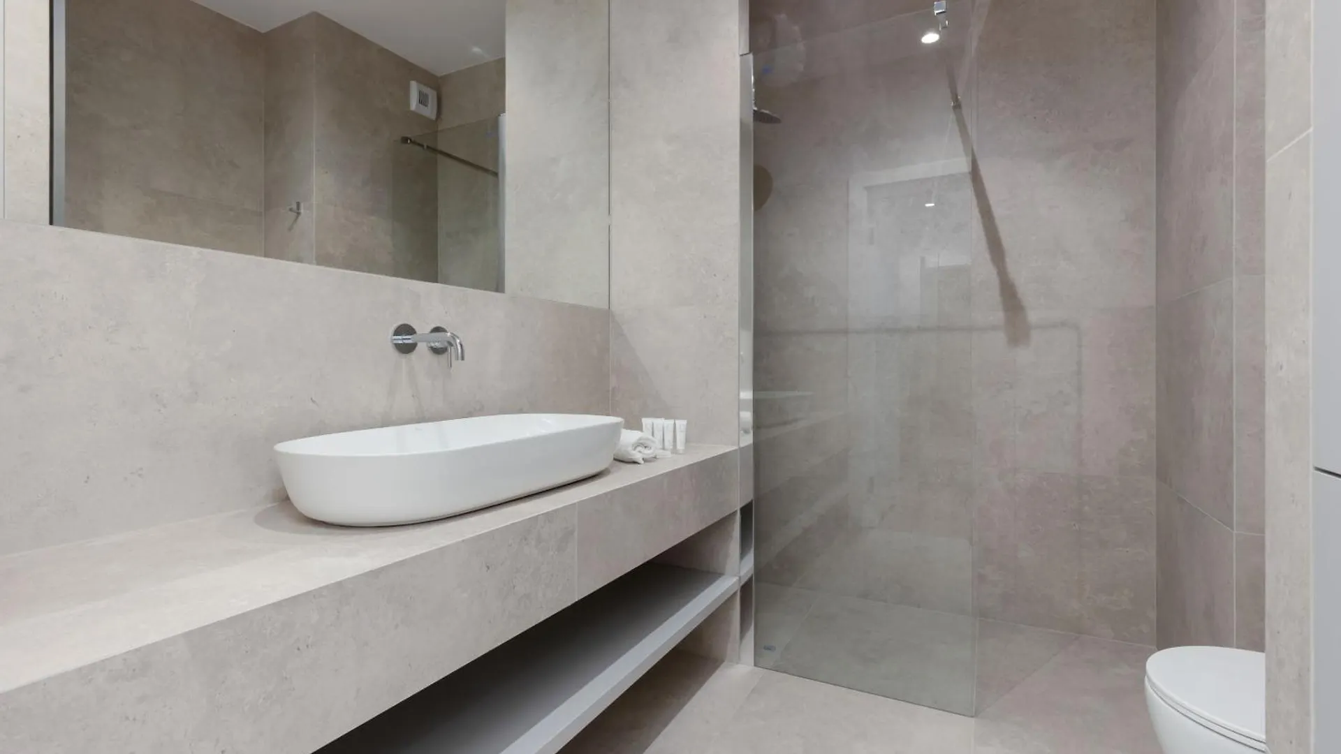 Cozy Apartments Domaniewska With Gym & Sauna In Mokotow By Noclegi Renters Warsaw Aparthotel